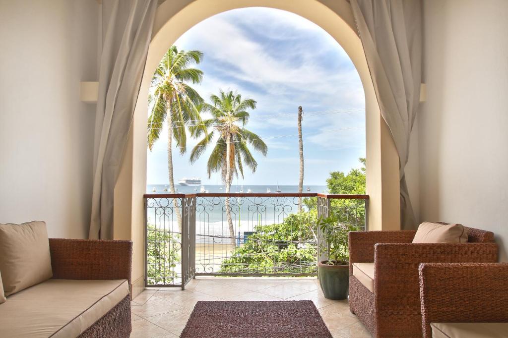 Hotel Alcazar San Juan del Sur Quarto foto